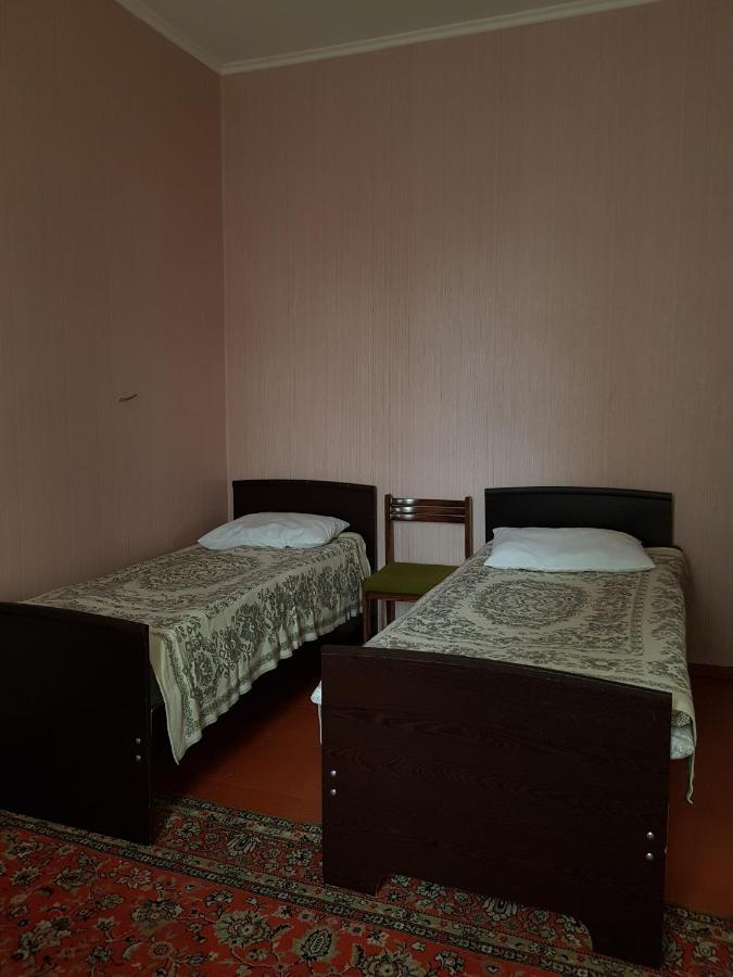 Garden House Местия Екстериор снимка